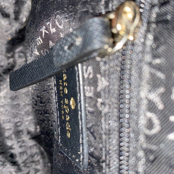 Kate Spade cross body purse.Good condition, only used a few times. 7.4”x4.9” - Picture 3 of 5